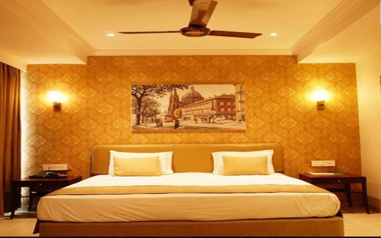 The Emerald Club ,Rajkot Bagian luar foto