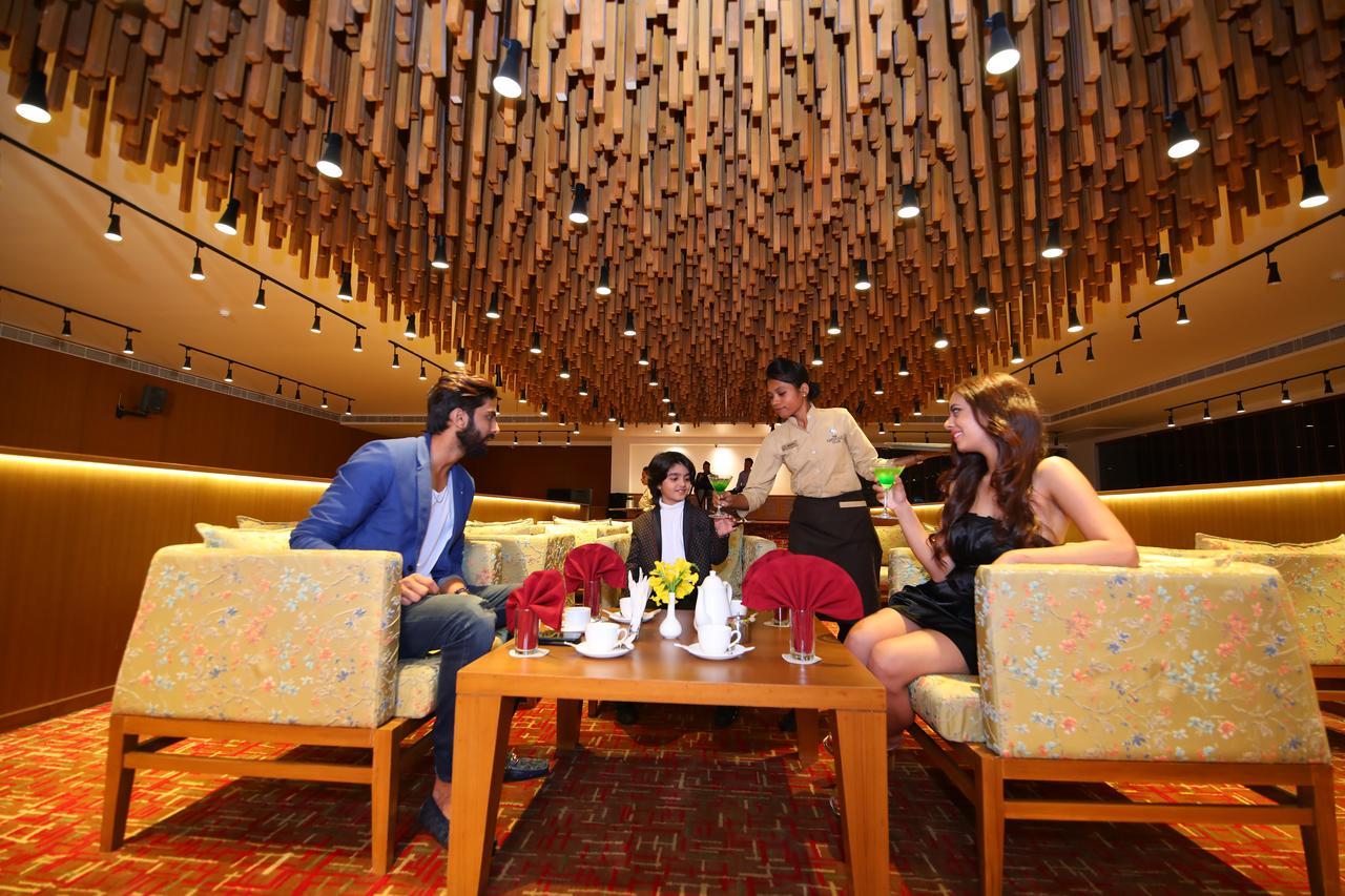 The Emerald Club ,Rajkot Bagian luar foto